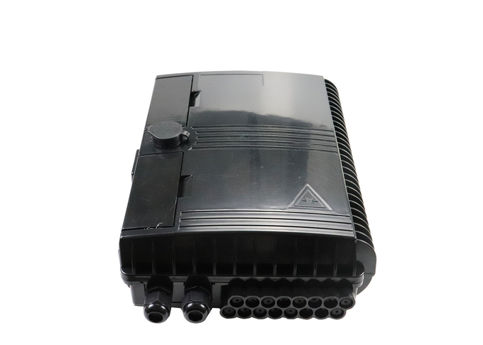 adaptateur optique noir et tresses de Sc équipé par boîte de distribution par câble de fibre 2