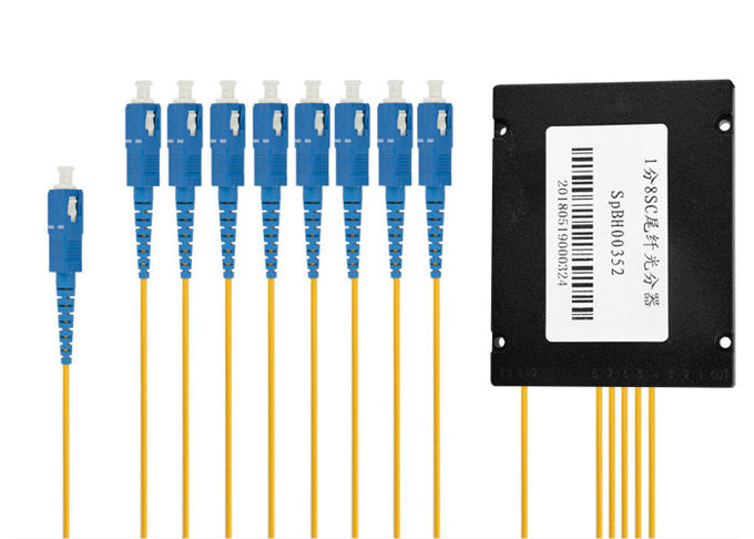 Boîtier de câble à fibre optique monomode 1x8 SC APC, boîtier de répartiteur plc 1X8 SC UPC 1